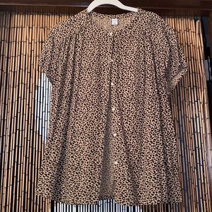 Old navy cheetah print blouse